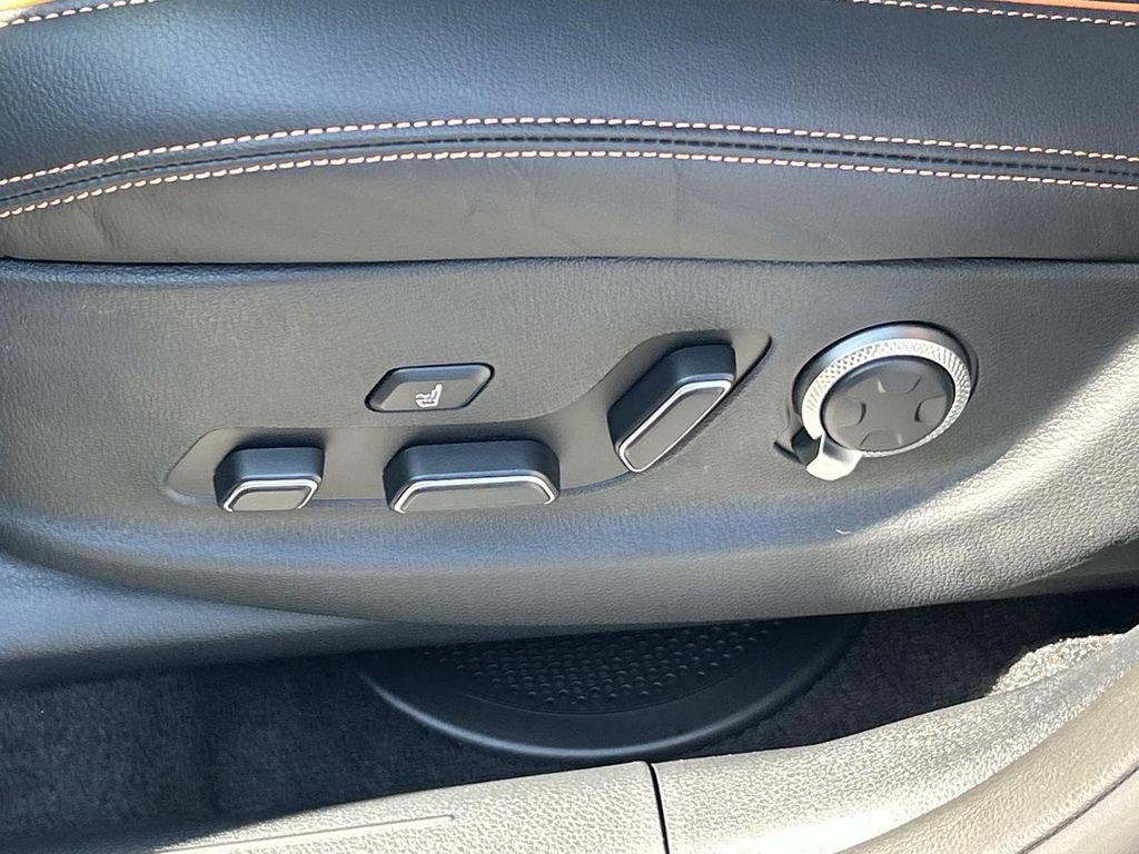 New 2026 Genesis GV70 2.5T Sport Prestige image 13