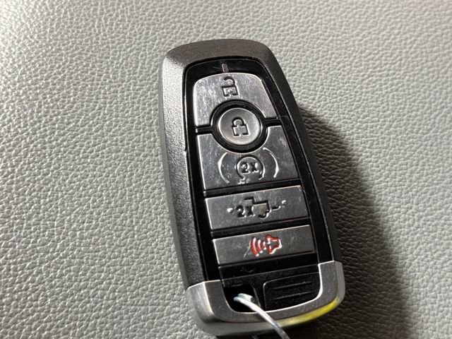 Used 2022 Ford F150 Lariat w/ Equipment Group 502A High image 40