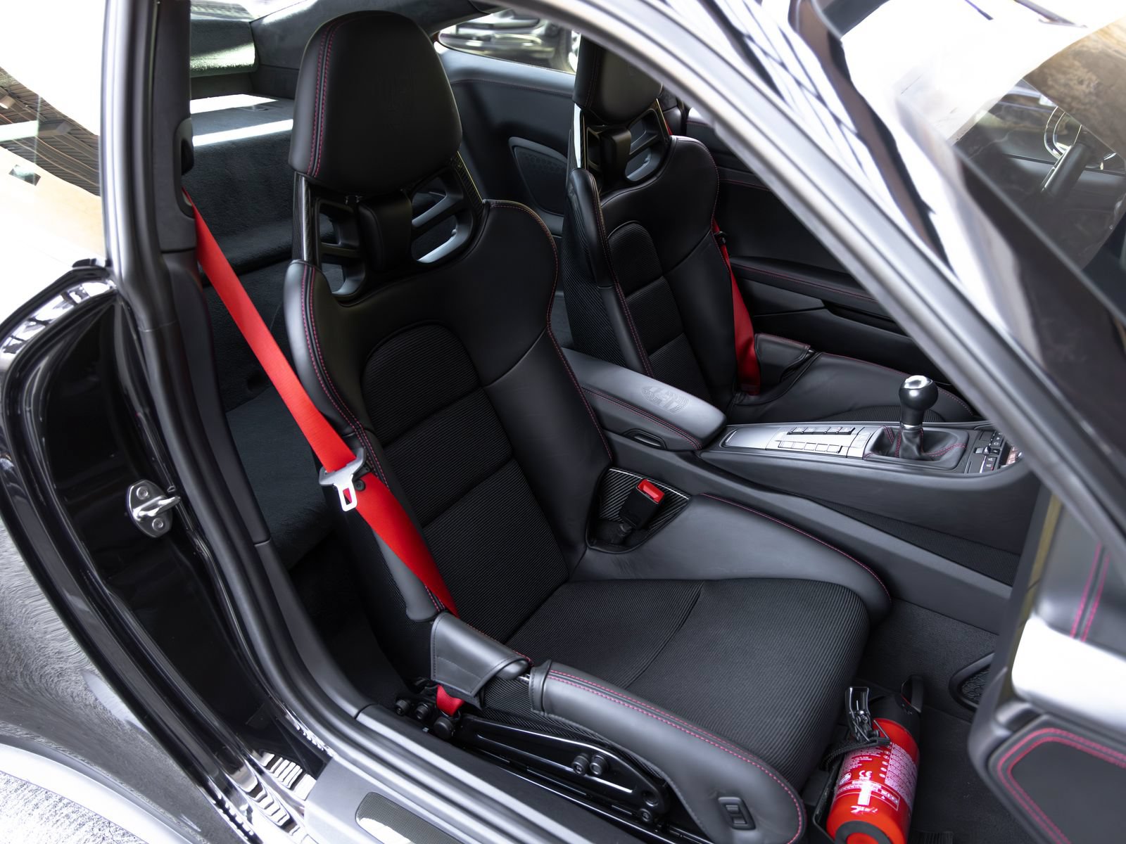 Certified 2019 Porsche 911 GT3 RWD image 49