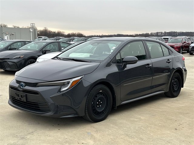 Certified 2024 Toyota Corolla LE image 2