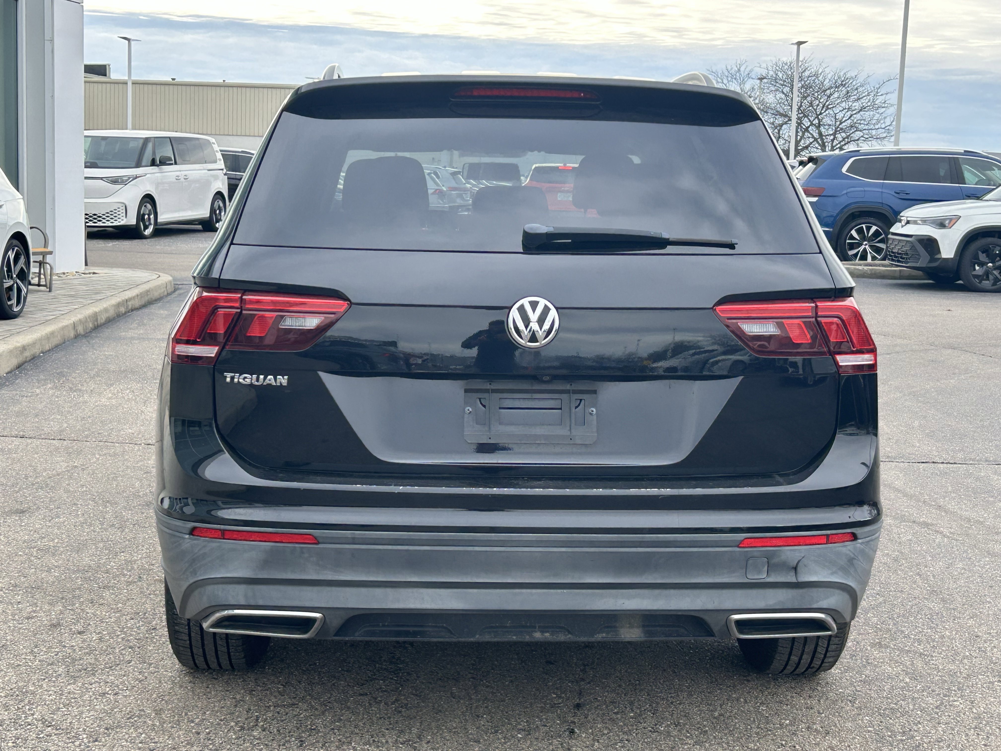 Used 2019 Volkswagen Tiguan S image 6