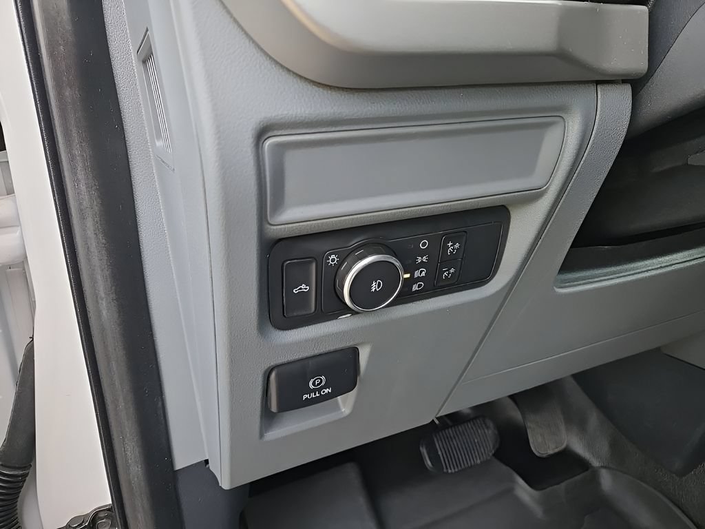 Used 2021 Ford F150 XLT AWD/4WD image 16