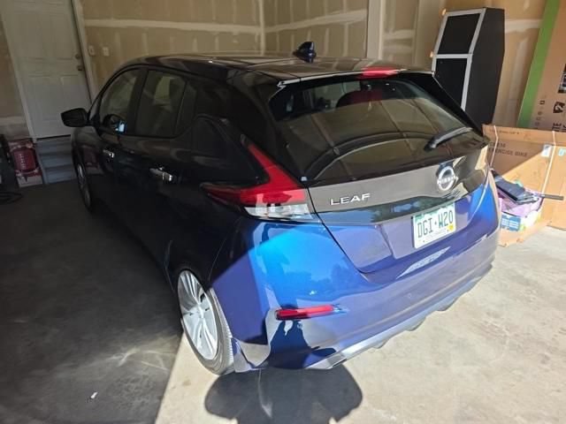 Used 2025 Nissan Leaf S FWD image 3