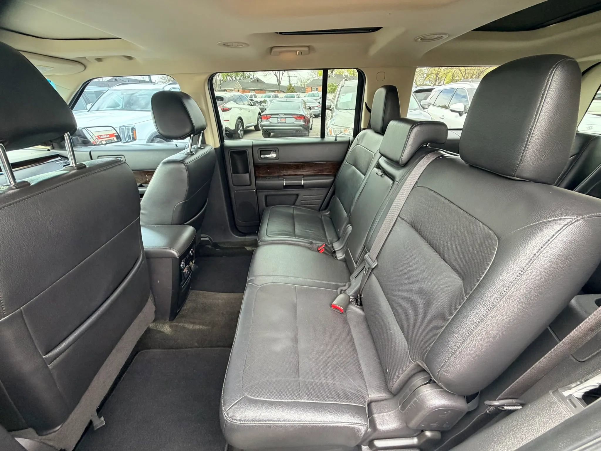 Used 2016 Ford Flex Limited image 25
