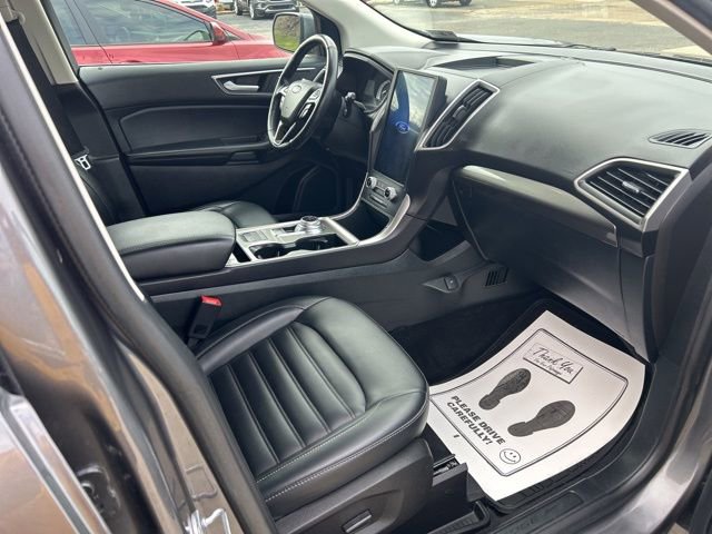 Used 2023 Ford Edge SEL AWD/4WD image 13