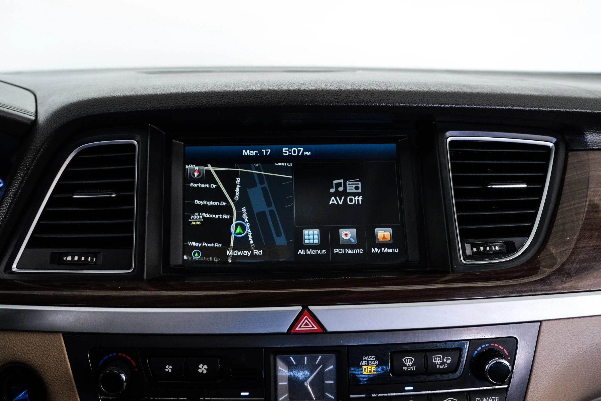 Used 2015 Hyundai Genesis 3.8 w/ Option Group 02 image 26