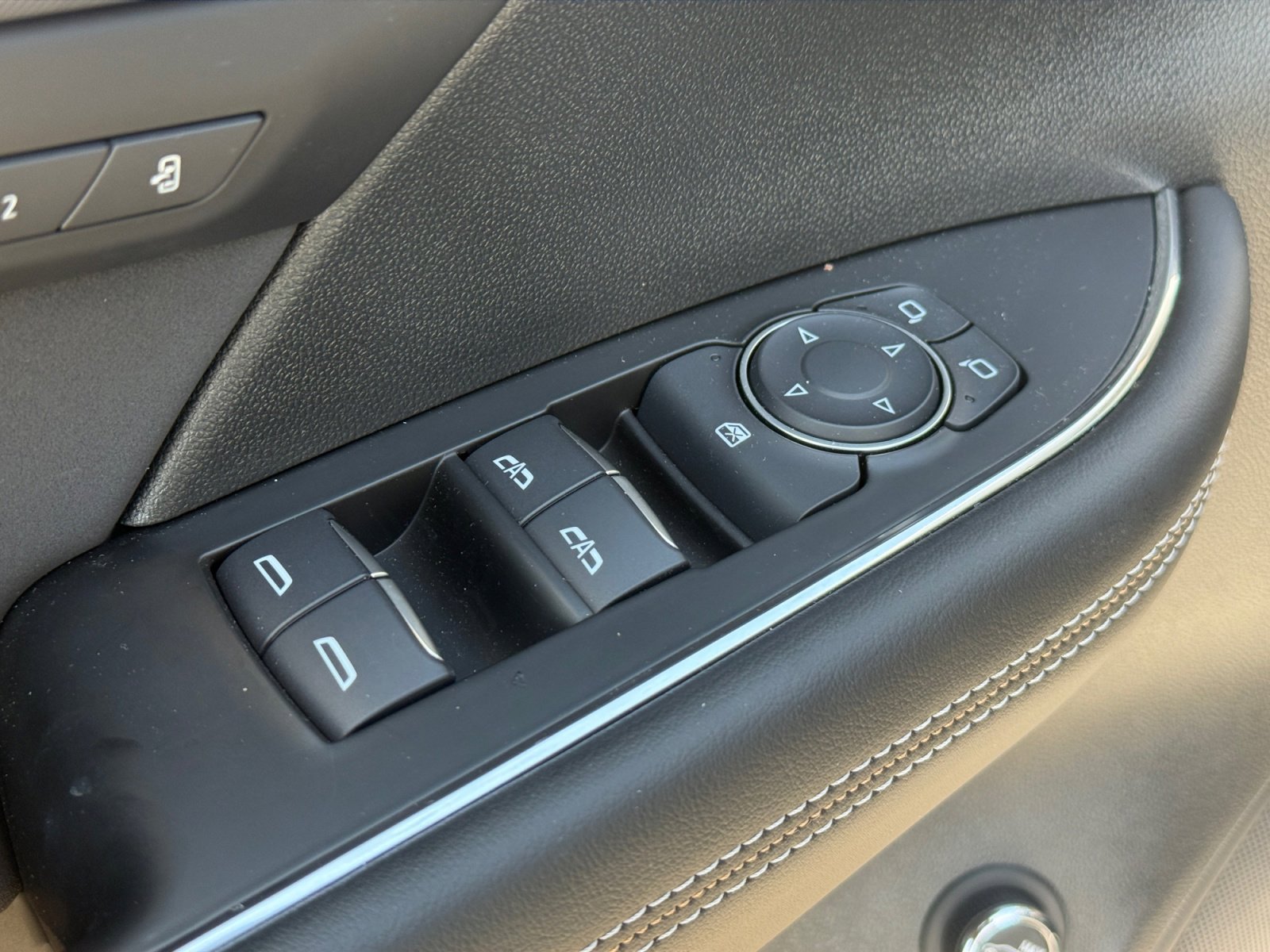 New 2025 Buick Envision Sport Touring AWD/4WD image 28