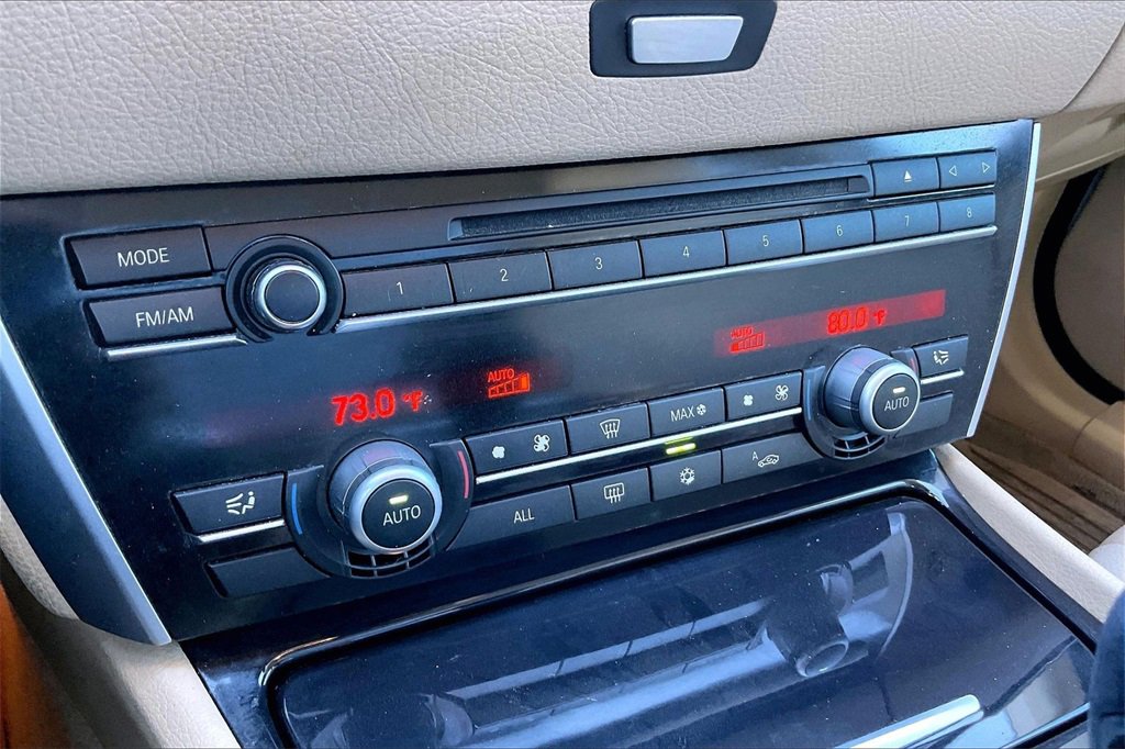 Used 2011 BMW 535i Gran Turismo image 25