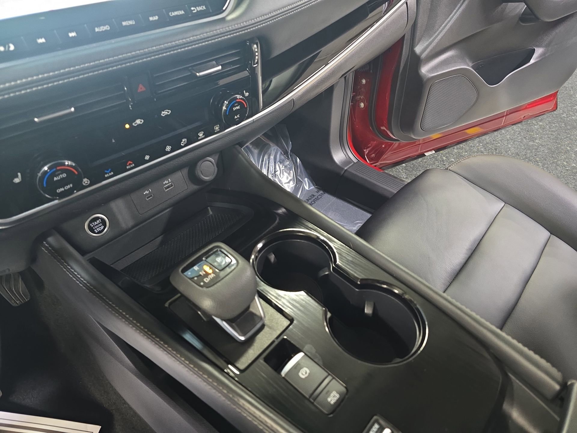 Used 2023 Nissan Rogue SL w/ SL Premium Package FWD image 25