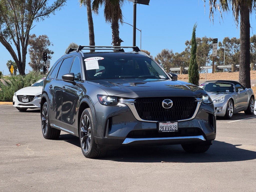 Certified 2024 MAZDA CX-90 Plug-In Hybrid w/ Premium Plus AWD/4WD image 4