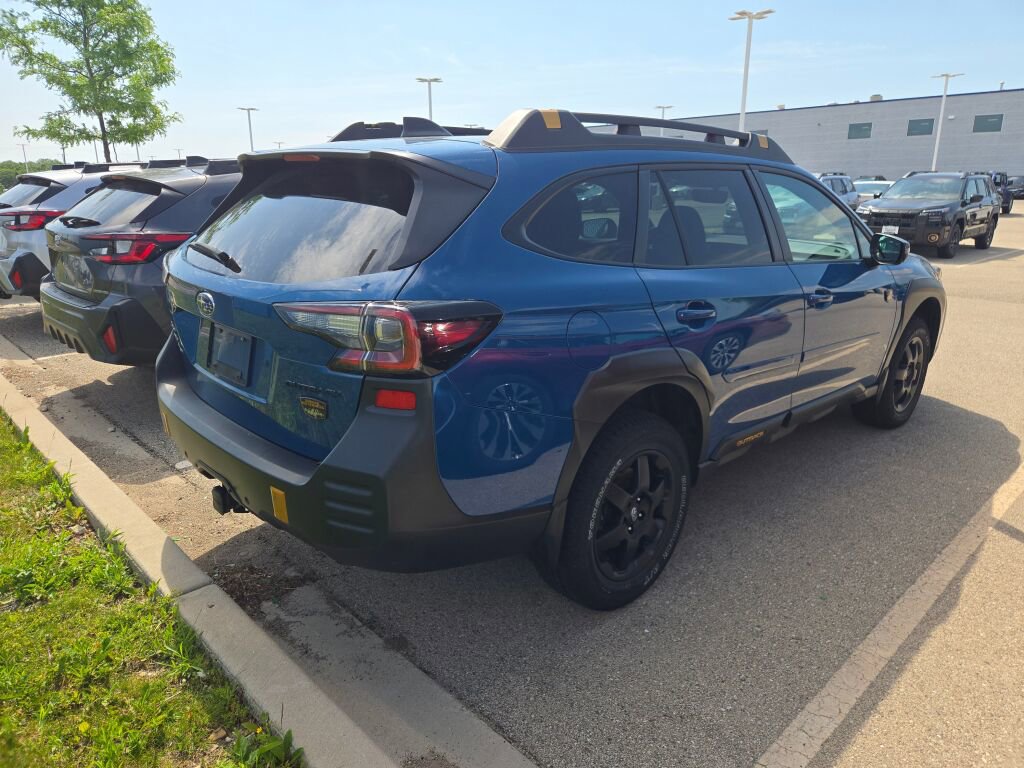 Used 2024 Subaru Outback Wilderness AWD/4WD image 3