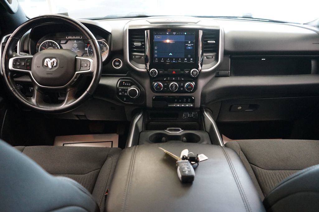 Used 2022 RAM 1500 Big Horn AWD/4WD image 39