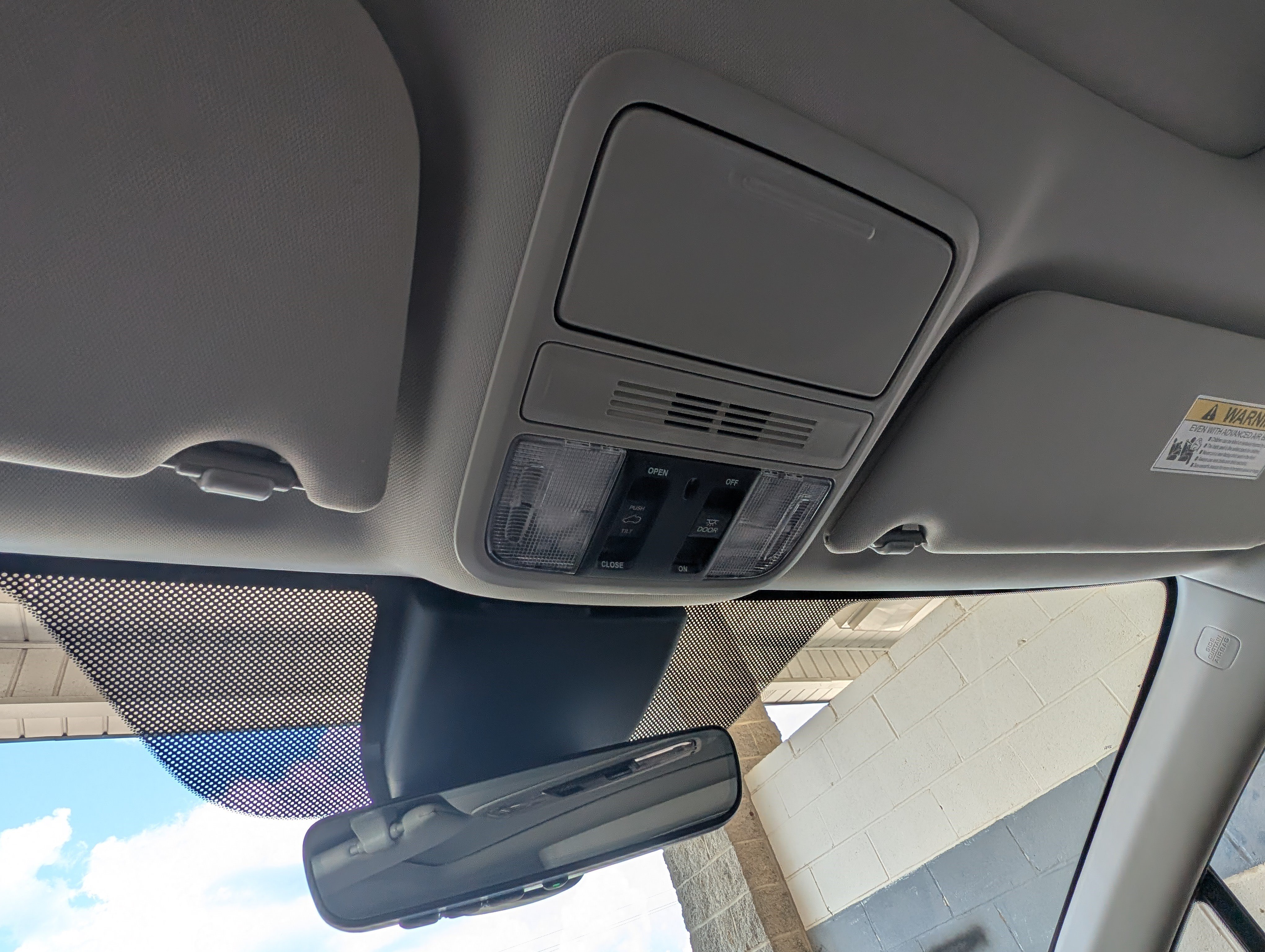 Used 2026 Honda Odyssey Touring image 32