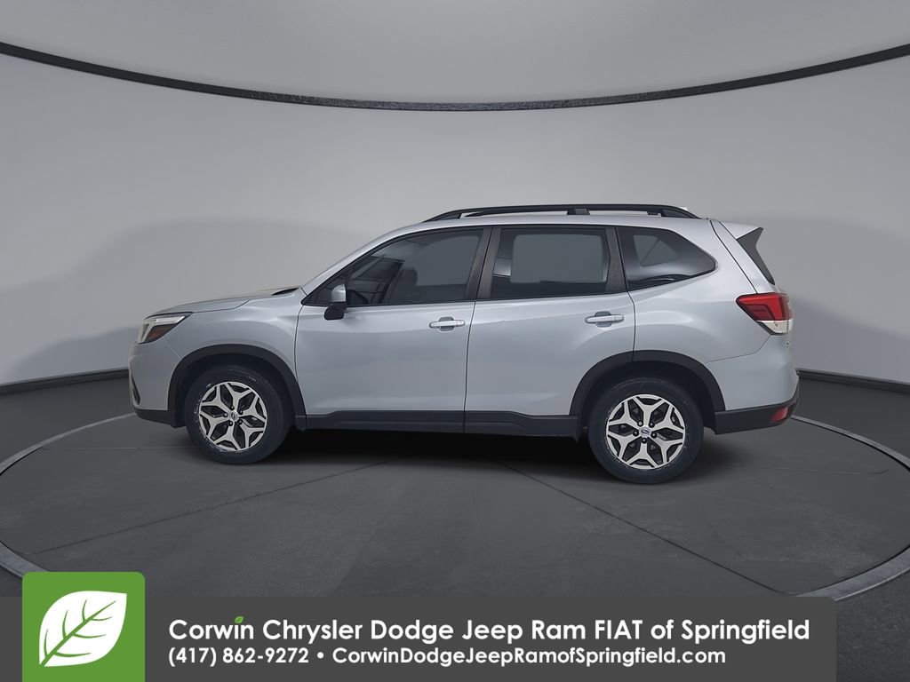 Used 2021 Subaru Forester Premium AWD/4WD image 8