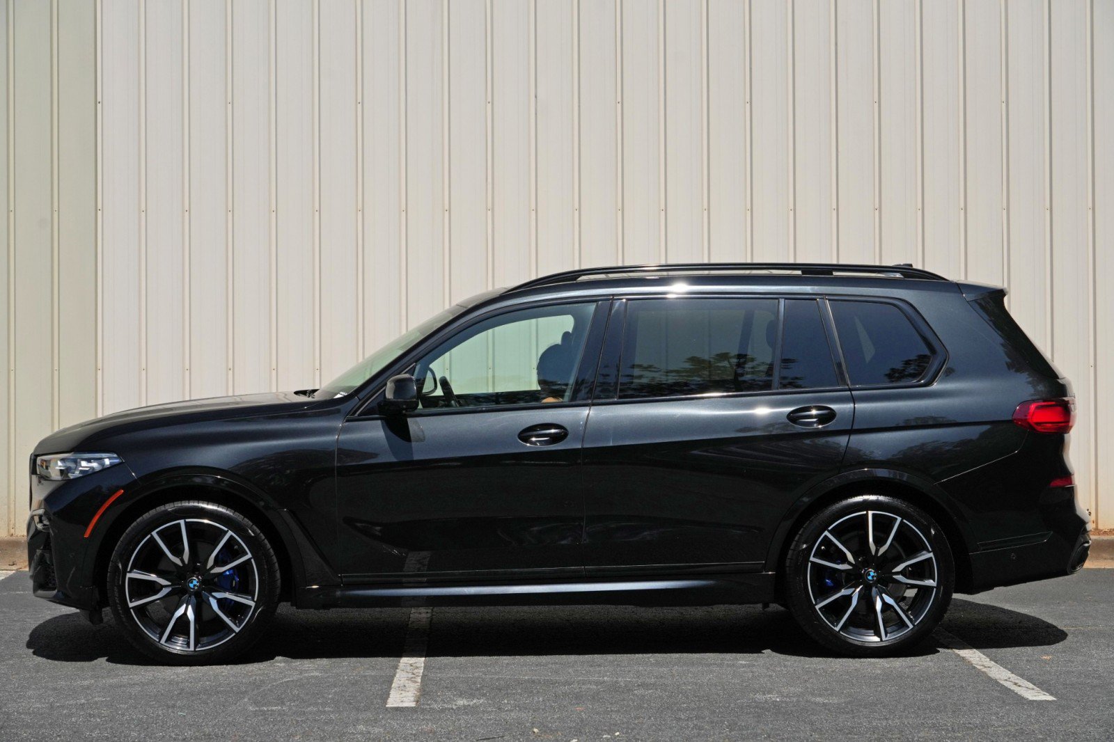 Used 2020 BMW X7 xDrive40i w/ M Sport Package AWD/4WD image 55