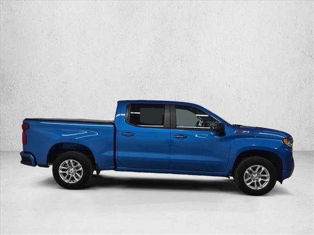 Used 2023 Chevrolet Silverado 1500 RST w/ Z71 Off-Road Package AWD/4WD image 4