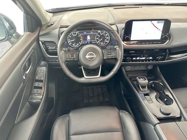 Used 2023 Nissan Rogue SL w/ SL Premium Package image 3