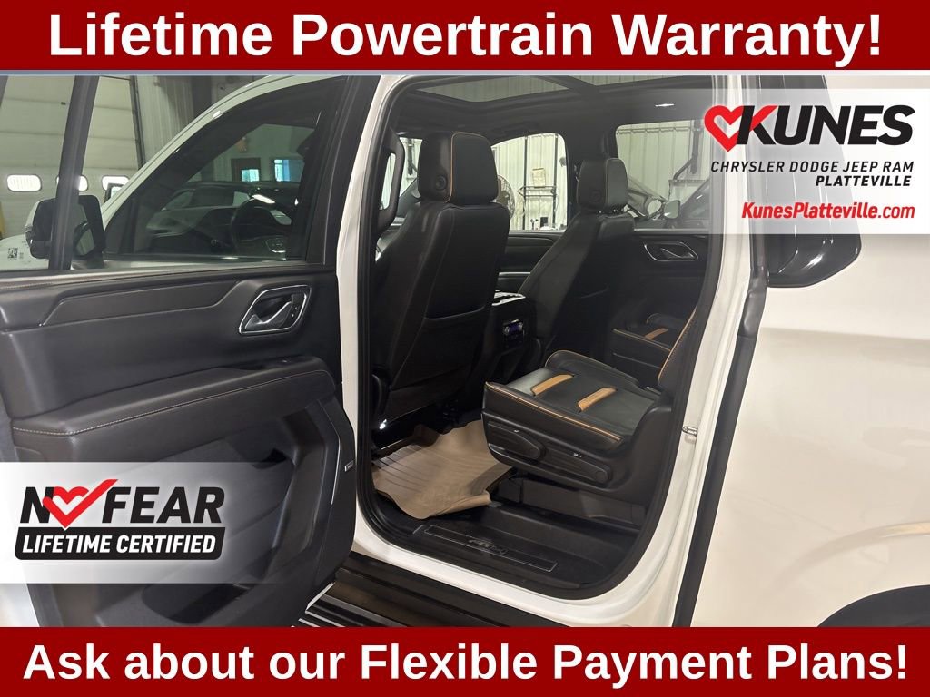 Used 2024 GMC Yukon XL AT4 w/ AT4 Premium Package image 17