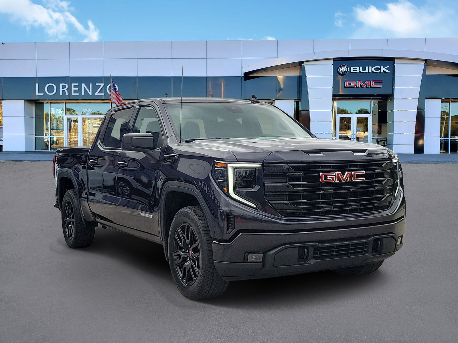 Used 2024 GMC Sierra 1500 Elevation AWD/4WD image 3