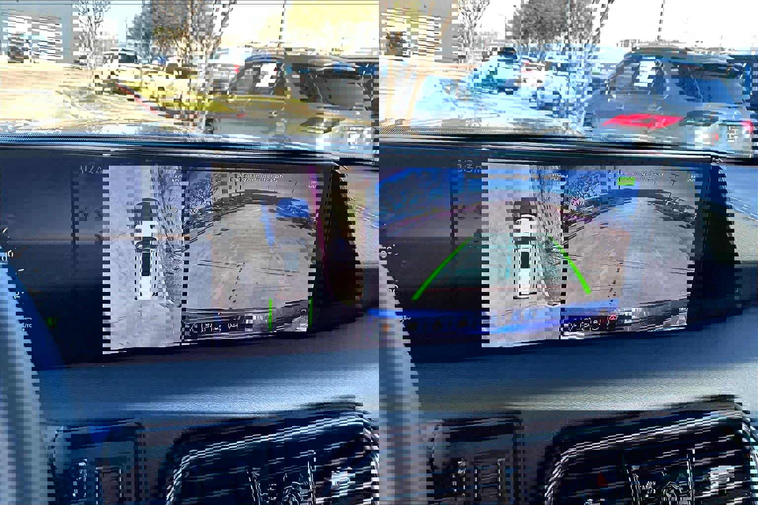 Certified 2025 Nissan Armada PRO-4X w/ Pro-4X Premium Package image 27