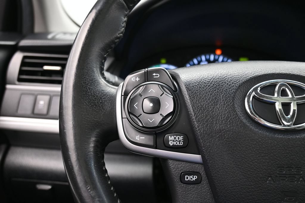 Used 2014 Toyota Camry SE w/ Moonroof Package FWD image 44