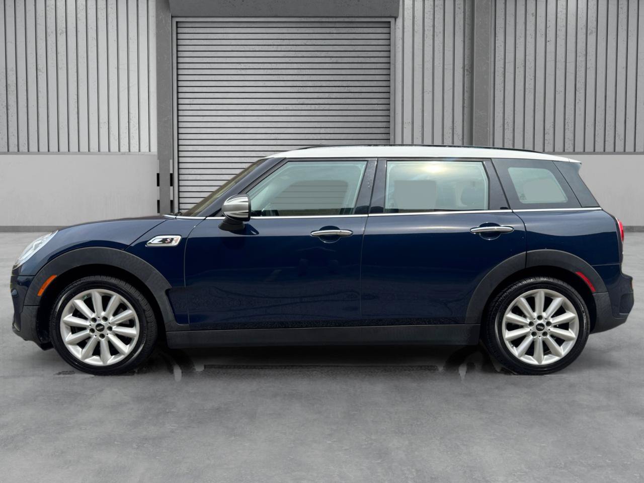 Used 2017 MINI Cooper Clubman S FWD image 2