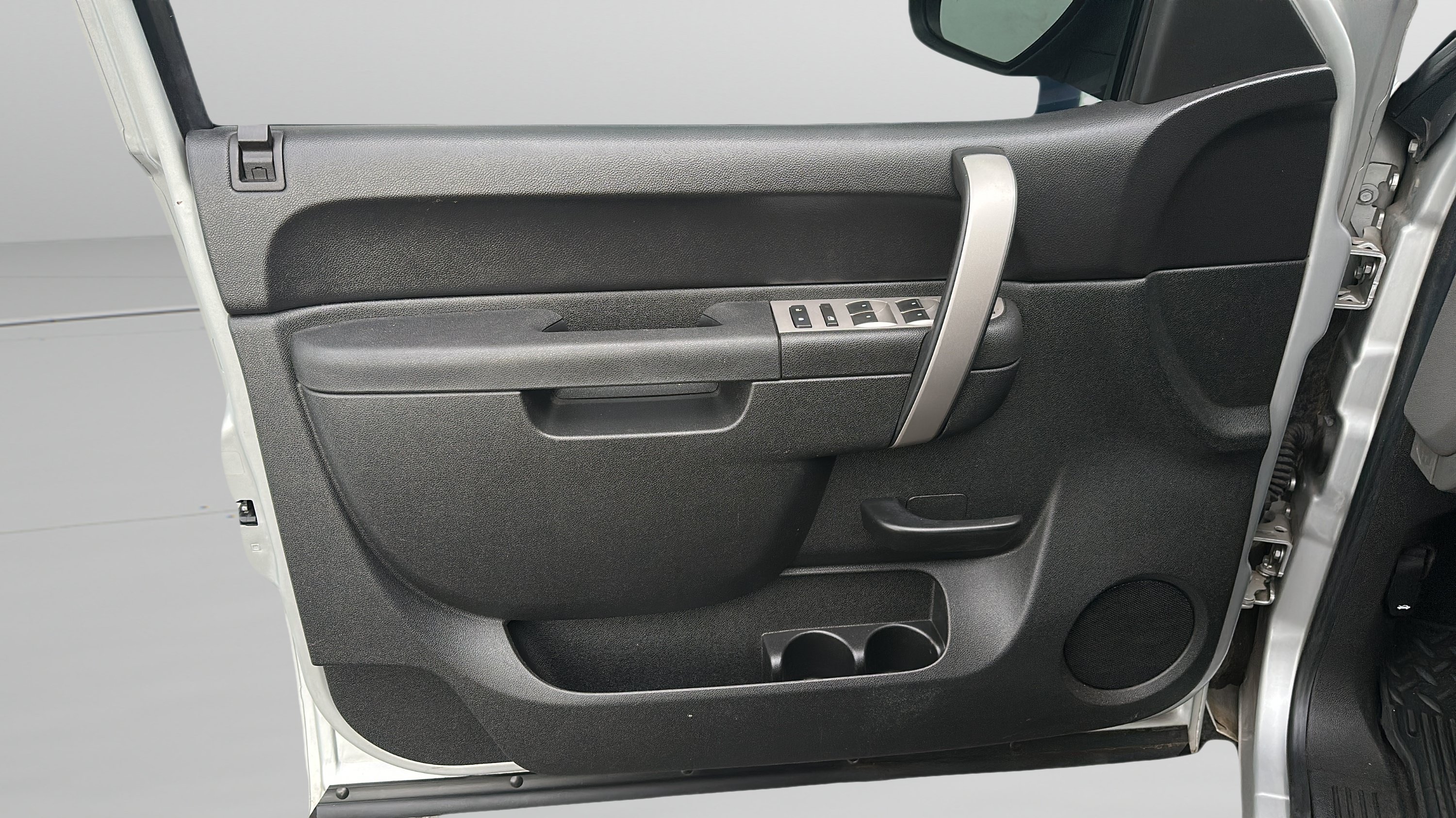 Used 2010 Chevrolet Silverado 1500 LS AWD/4WD image 21