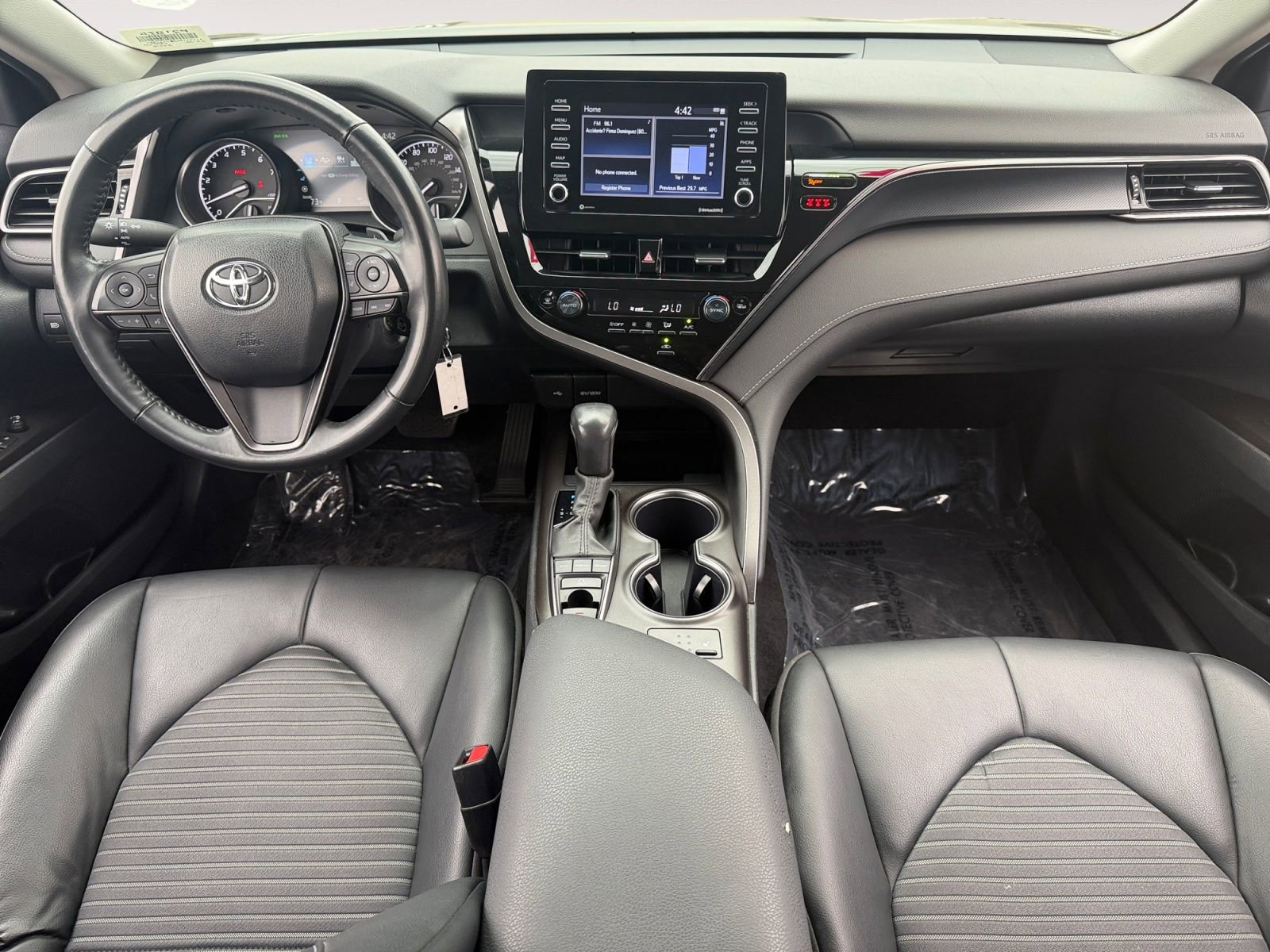 Certified 2024 Toyota Camry SE w/ Cold Weather Package image 10