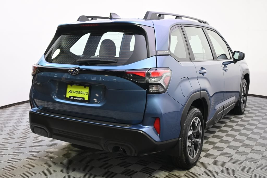 Used 2025 Subaru Forester AWD/4WD image 6