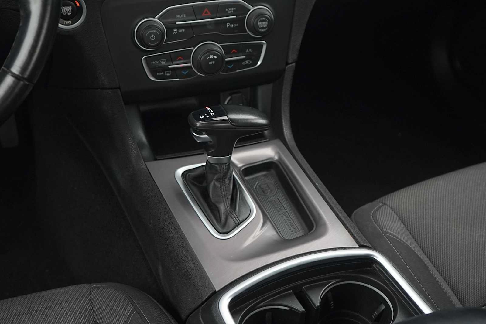 Used 2022 Dodge Charger SXT RWD image 22