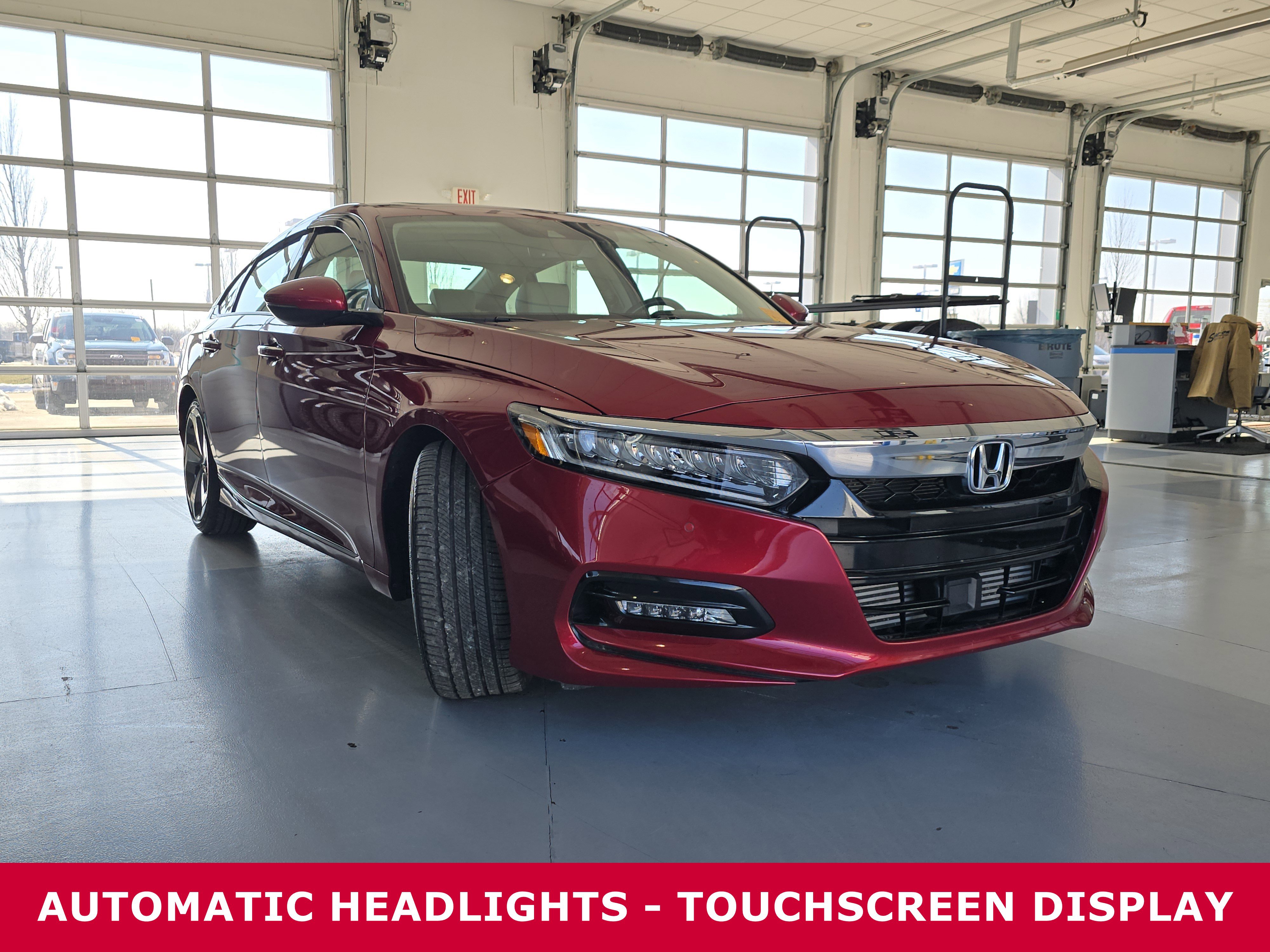 Used 2020 Honda Accord Touring image 3