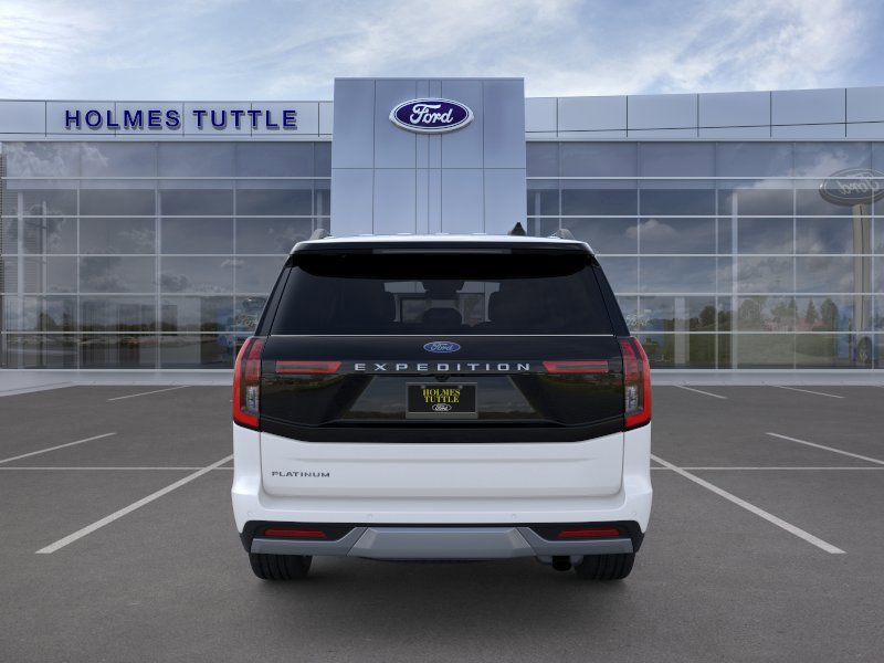New 2026 Ford Expedition Platinum w/ Driver's Package AWD/4WD image 5