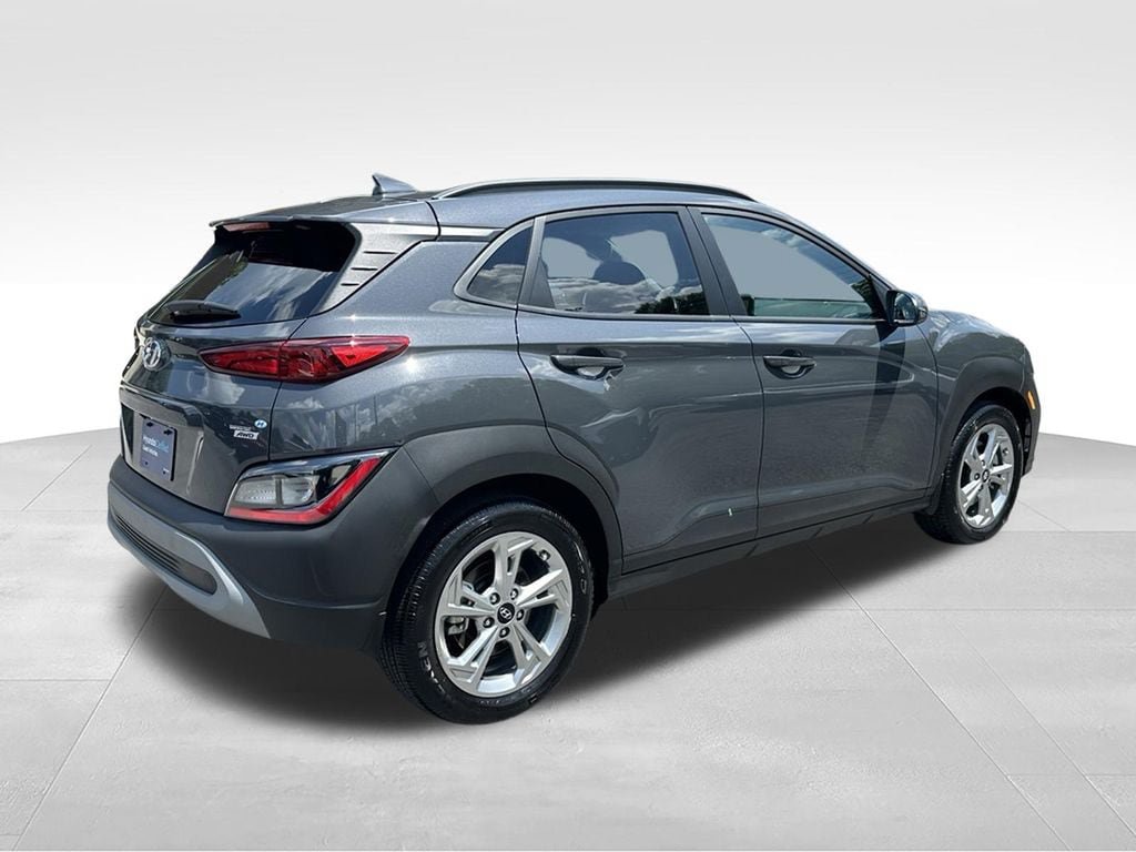 Certified 2023 Hyundai Kona SEL w/ Convenience Package AWD/4WD image 7
