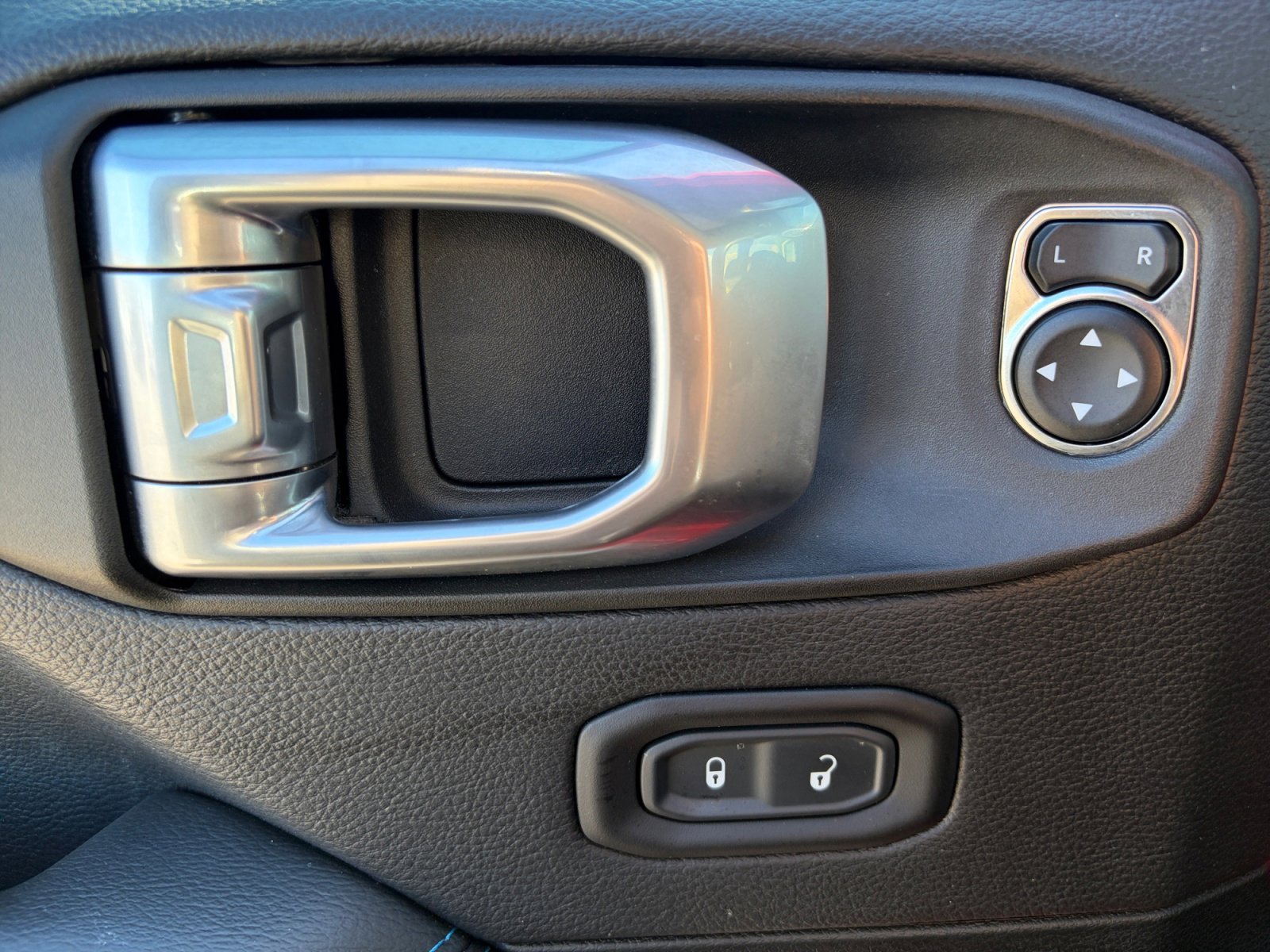 Used 2023 Jeep Wrangler Unlimited Rubicon 4xe w/ Cold Weather Group image 16