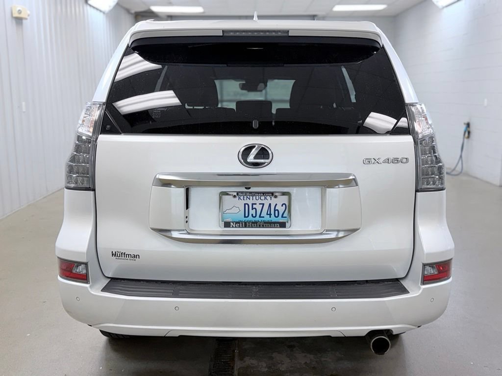 Used 2023 Lexus GX 460 Luxury AWD/4WD image 6