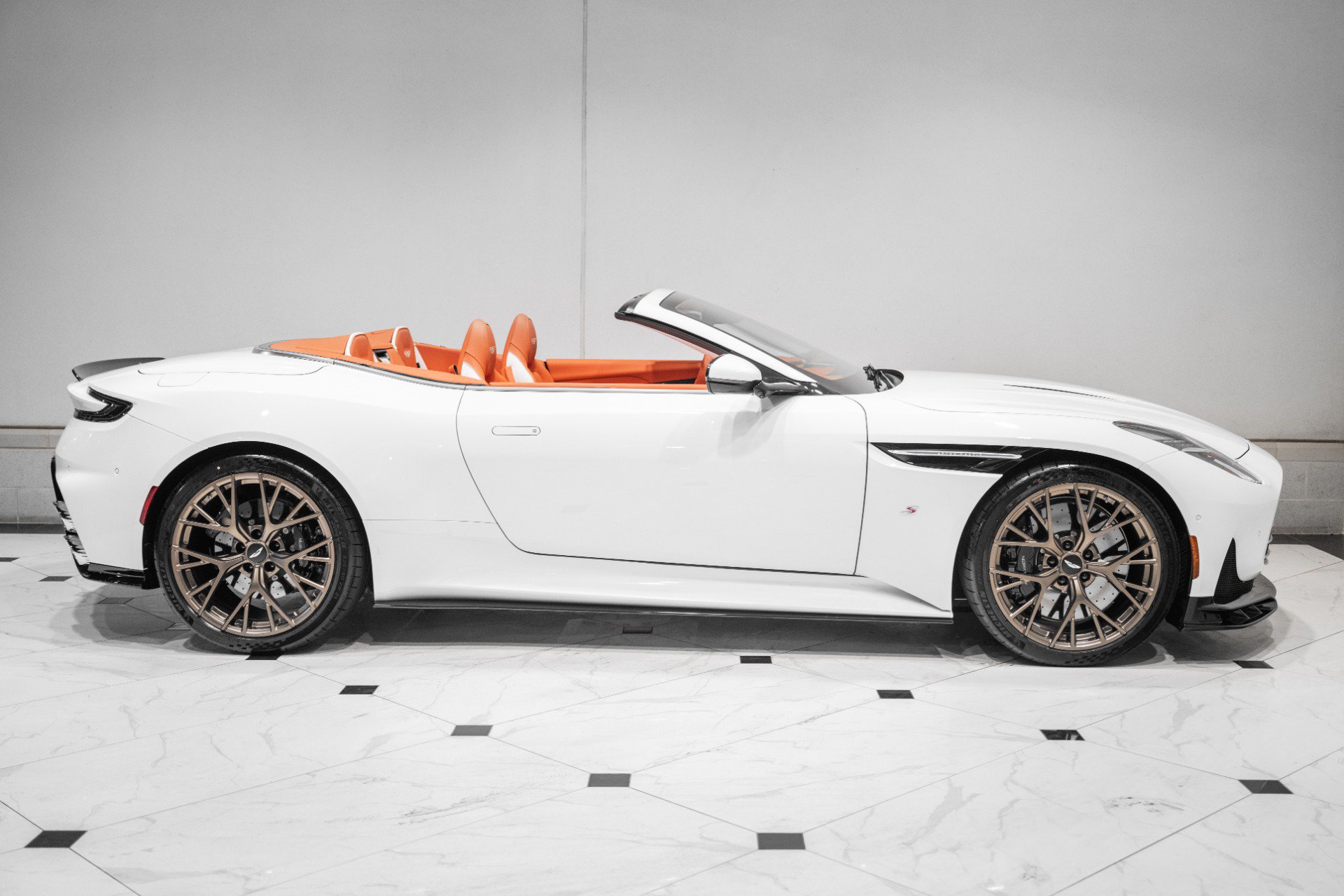 New 2026 Aston Martin DB12 Convertible RWD image 43