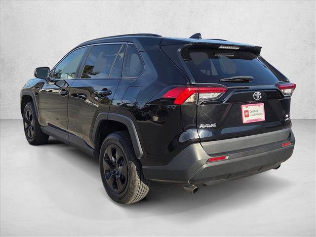 Used 2021 Toyota RAV4 LE image 8