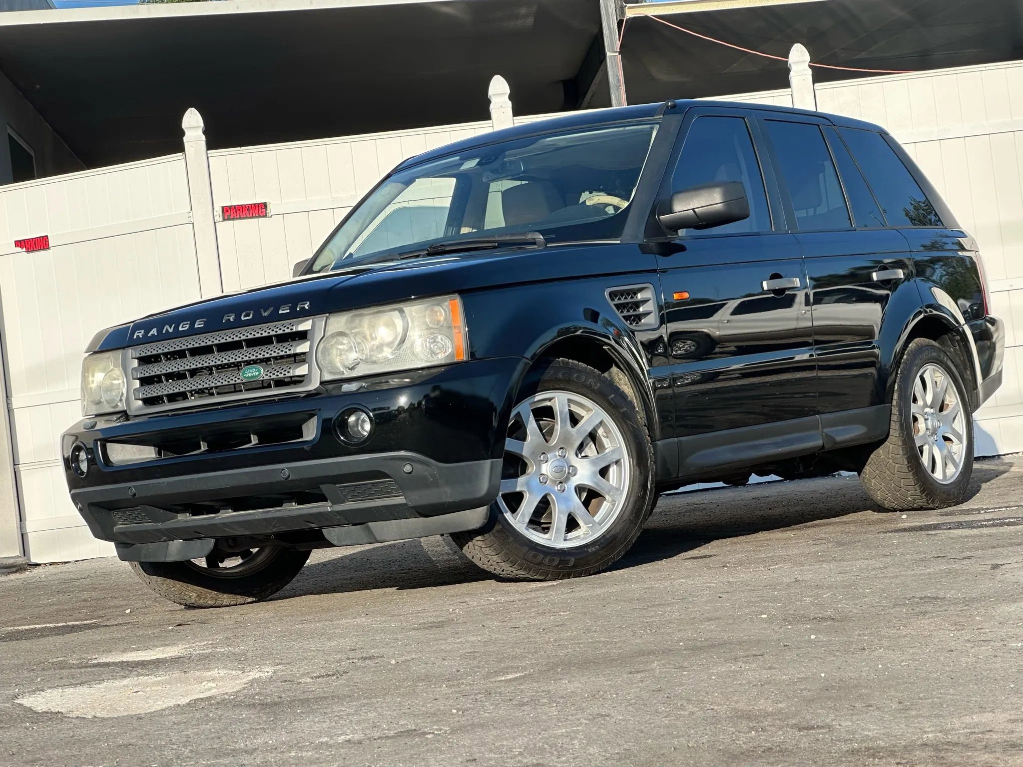 Used 2008 Land Rover Range Rover Sport HSE image 6