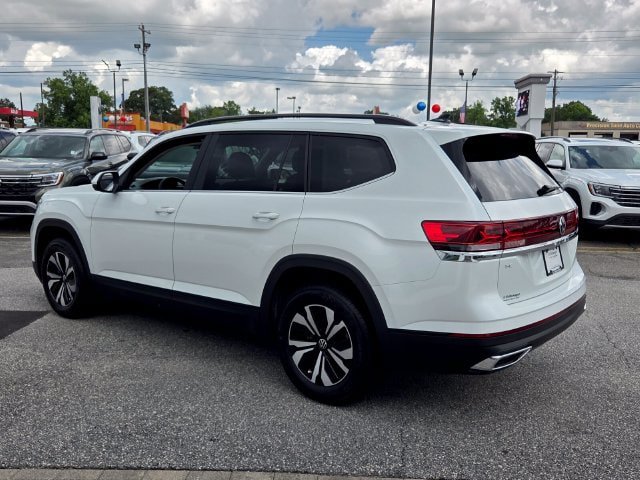 New 2026 Volkswagen Atlas SE FWD image 10