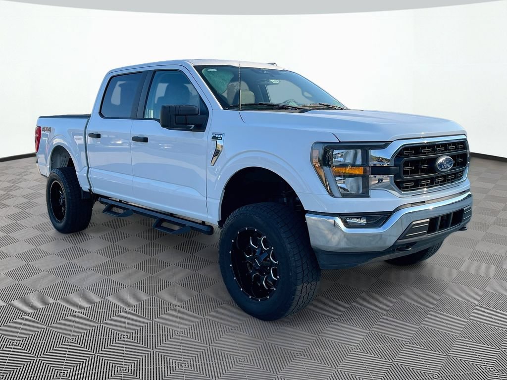 Used 2023 Ford F150 XLT w/ Trailer Tow Package AWD/4WD image 3