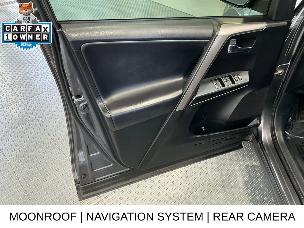 Used 2018 Toyota RAV4 XLE image 24