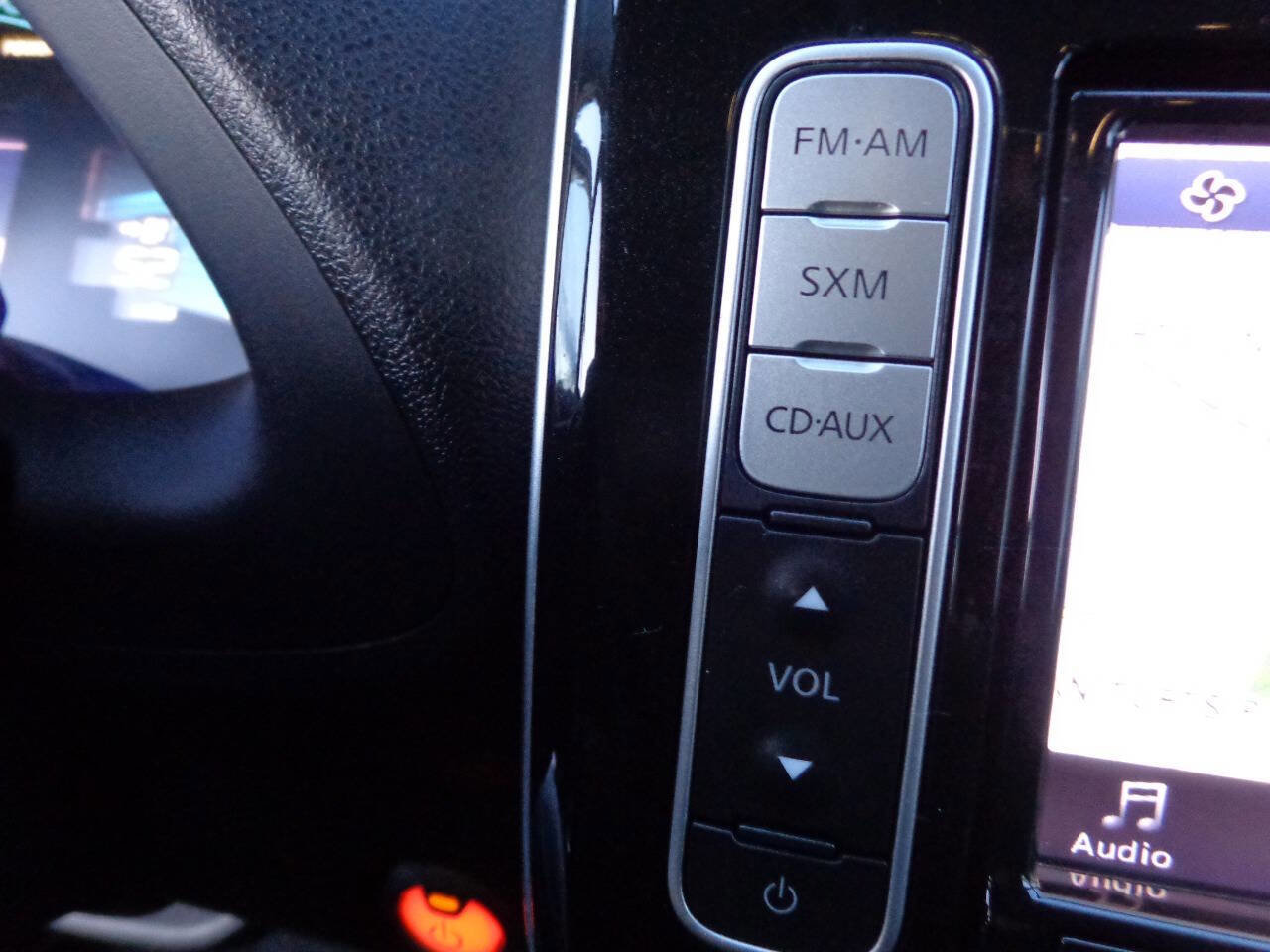 Used 2017 Nissan Leaf SV image 22