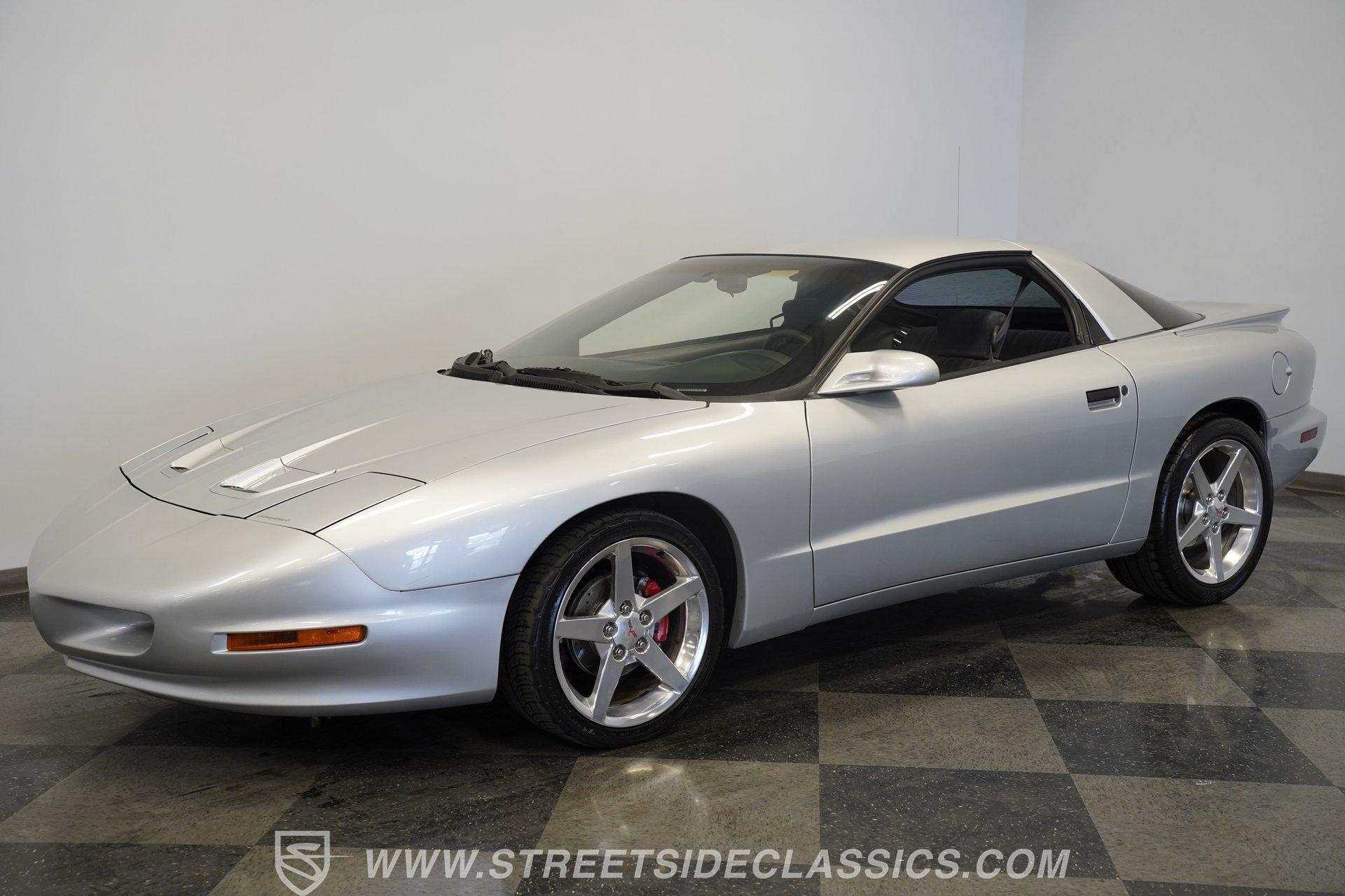 Used 1997 Pontiac Firebird Formula w/ Opt Pkg RWD image 6