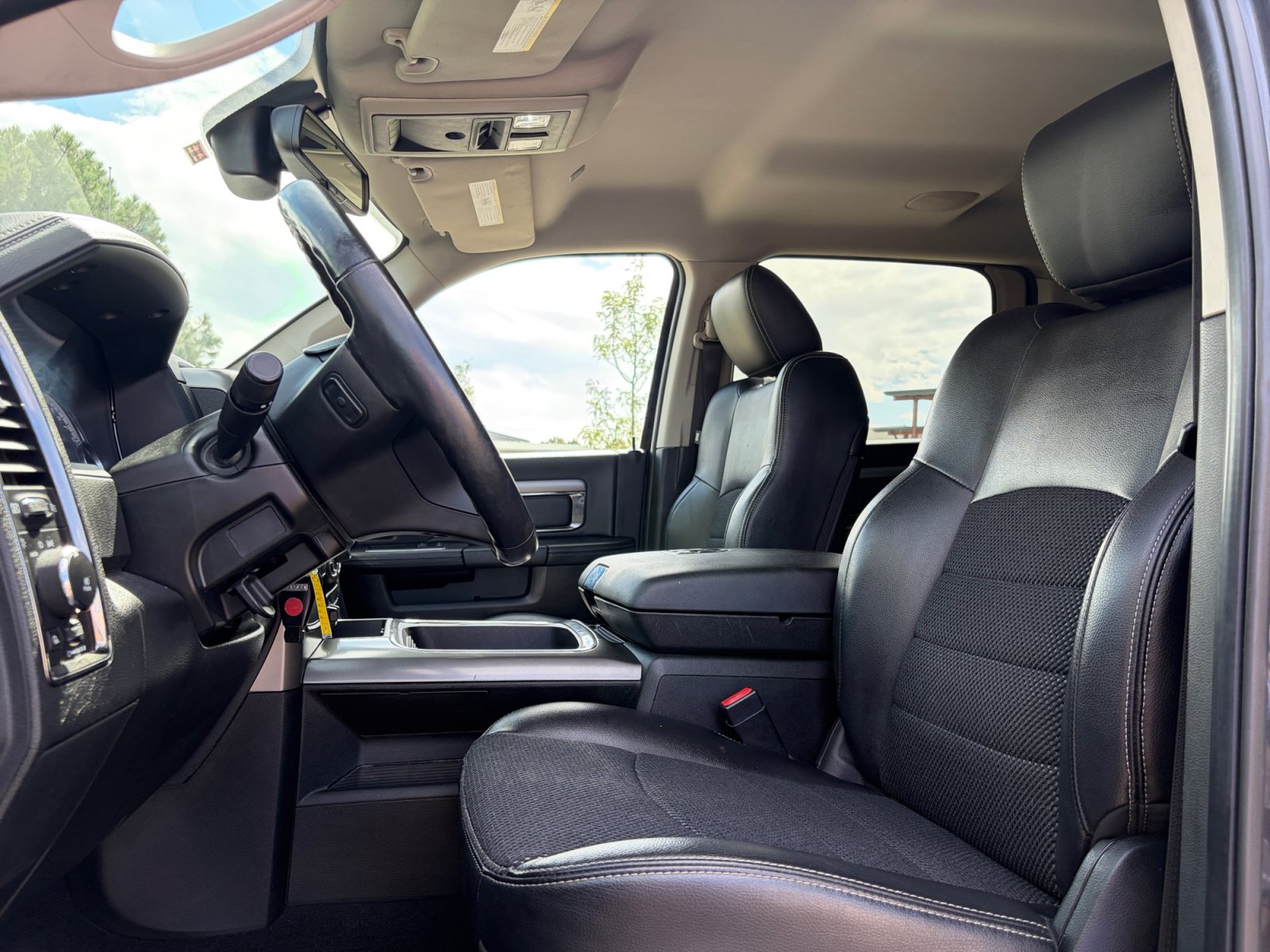 Used 2018 RAM 2500 Big Horn w/ Sport Appearance Group AWD/4WD image 12