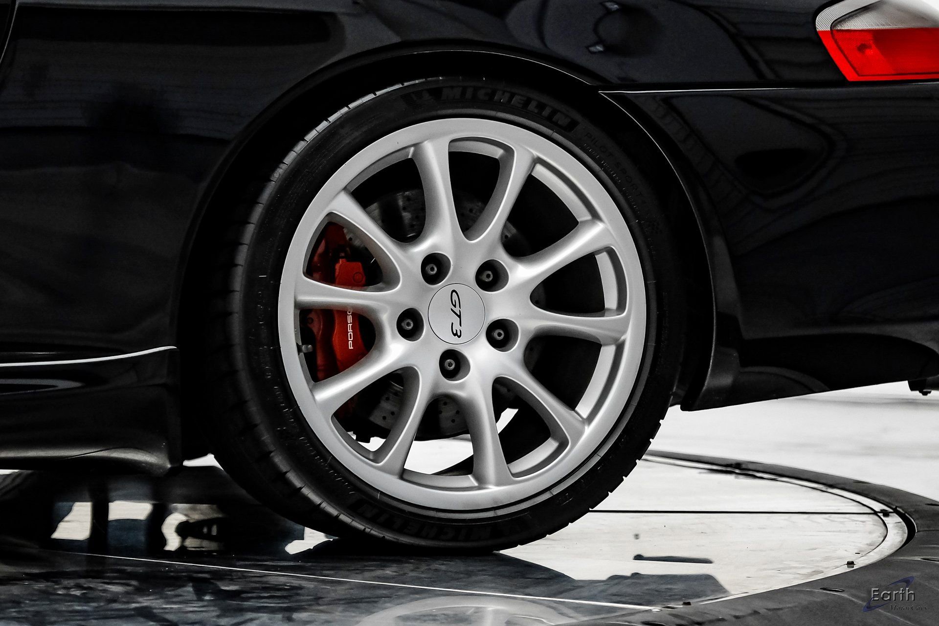Used 2004 Porsche 911 GT3 RWD image 78