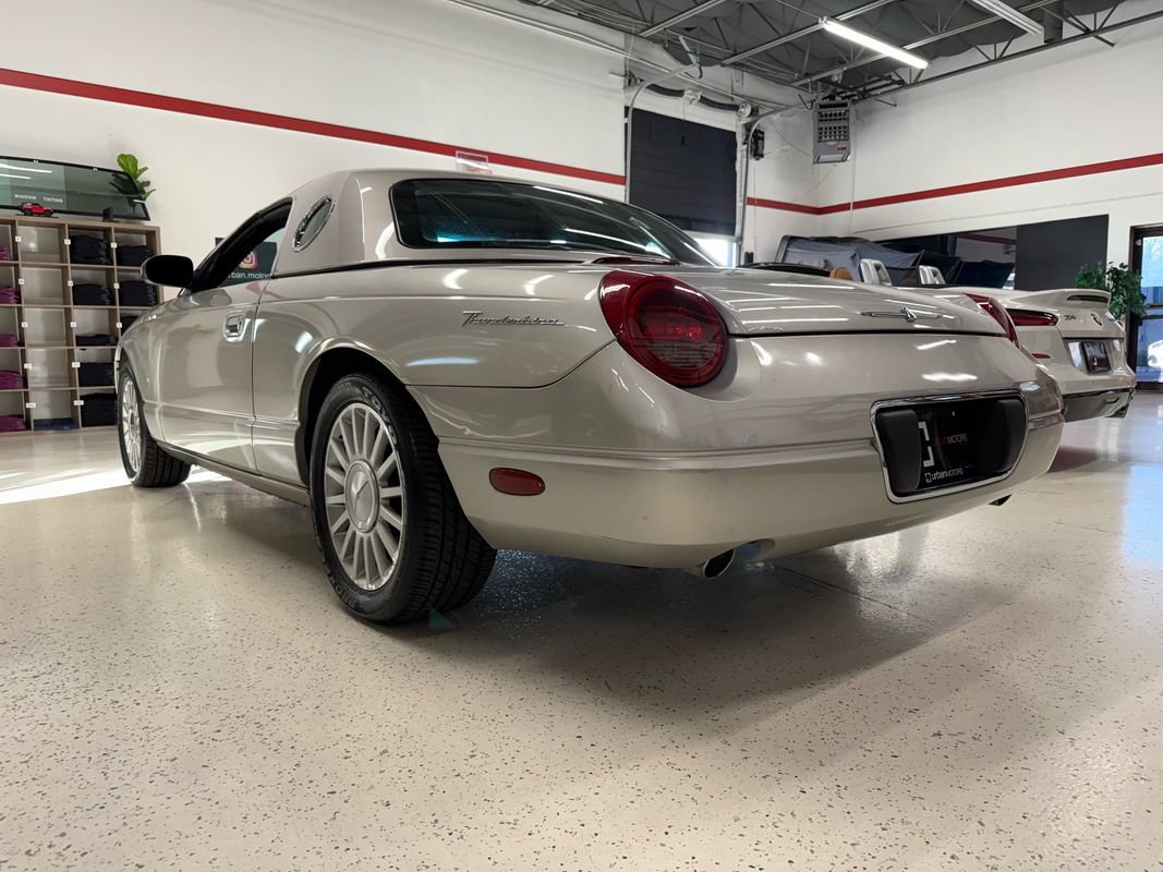 Used 2004 Ford Thunderbird RWD image 39