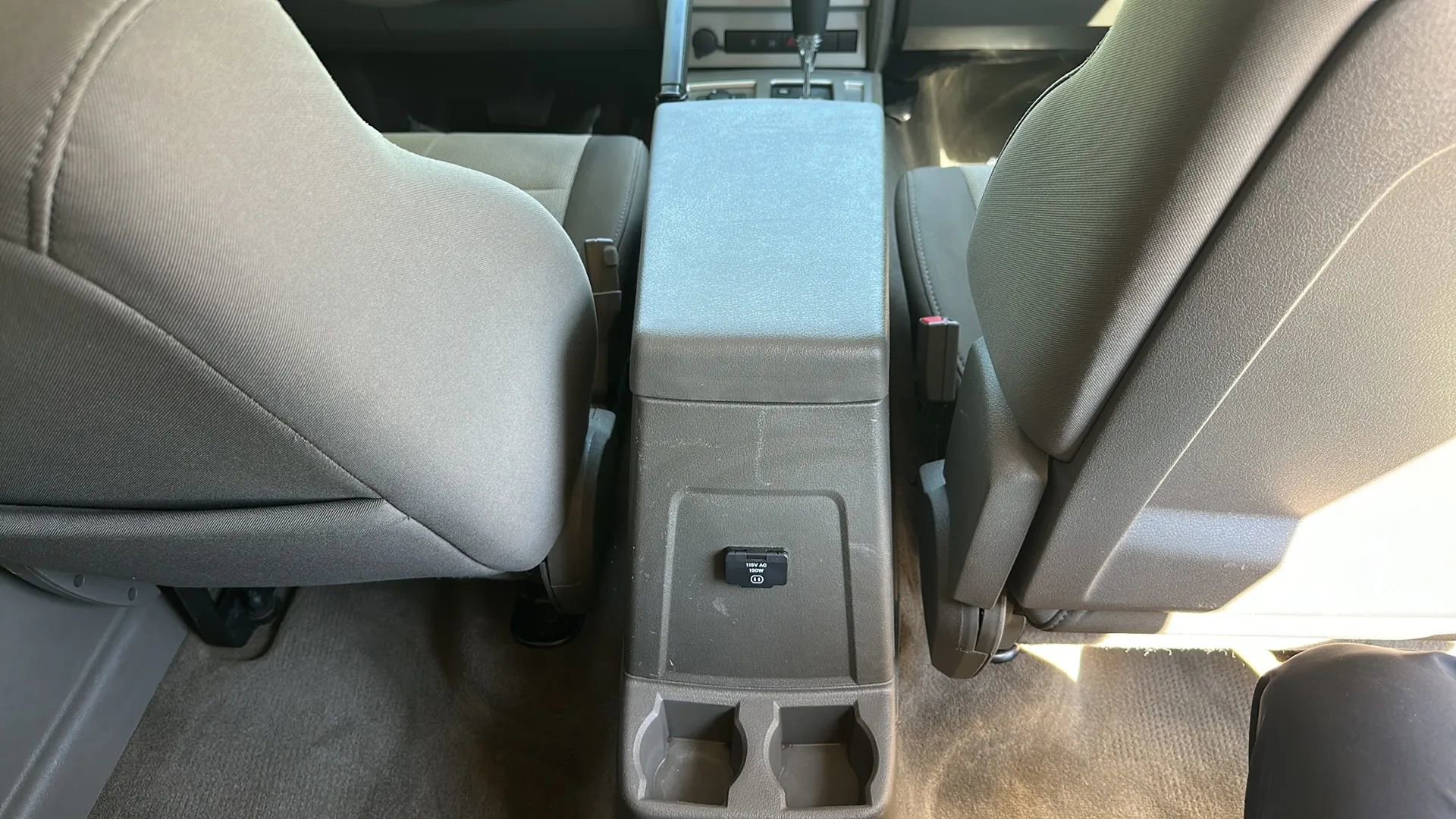 Used 2008 Dodge Nitro SXT image 27