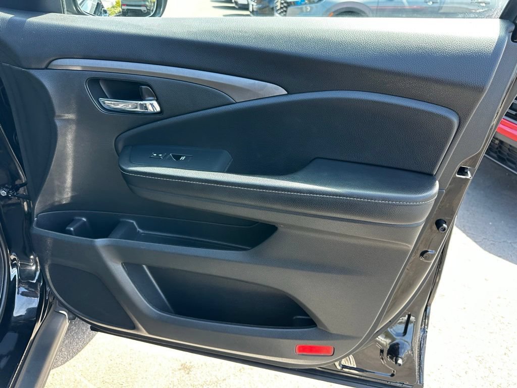 Used 2023 Honda Ridgeline RTL image 18