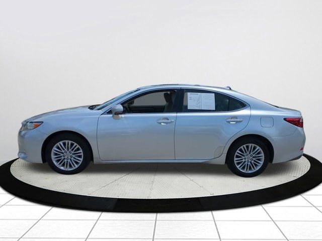 Used 2013 Lexus ES 350 w/ Luxury Pkg image 6
