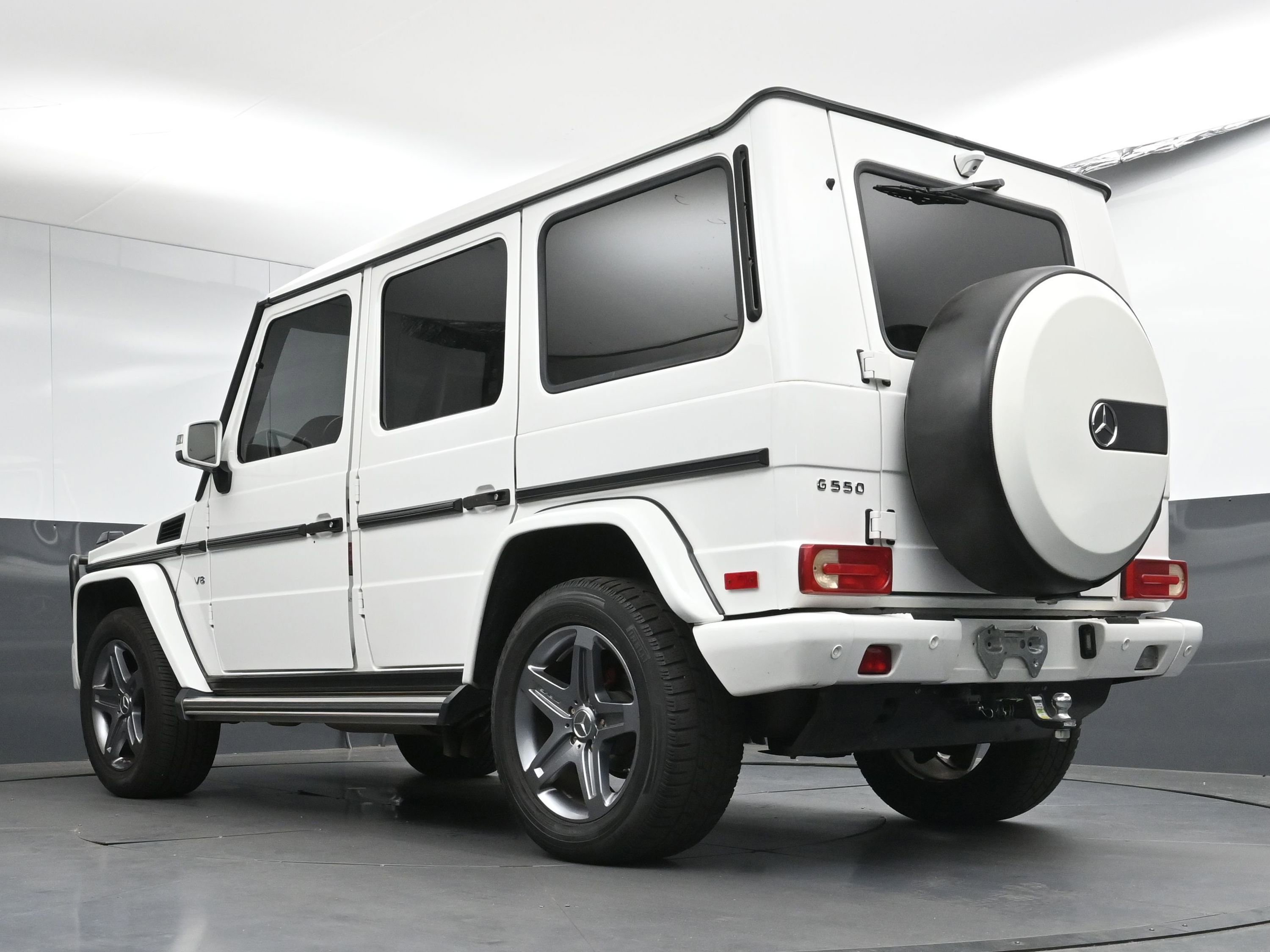 Used 2016 Mercedes-Benz G 550 image 31